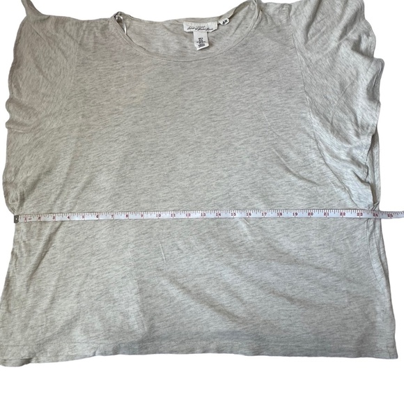 H&M Soft jersey top in a straight style with Flutter sleeves Size XL - Picture 5 of 10